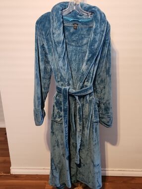 Plush Teal Hooded Bathrobe with Belt